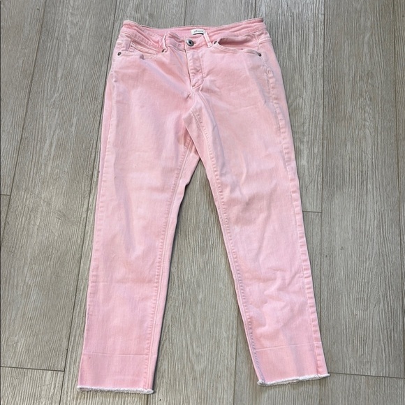 J. Jill Denim Authentic Fit Cropped Jeans in Light Pink size 6 - Picture 4 of 13